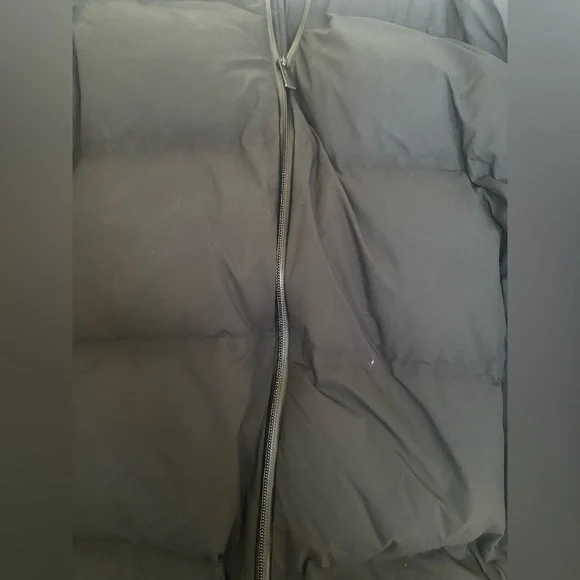 Aritzia TNA The Super Puff₂O™ Mid - Picture 12 of 16